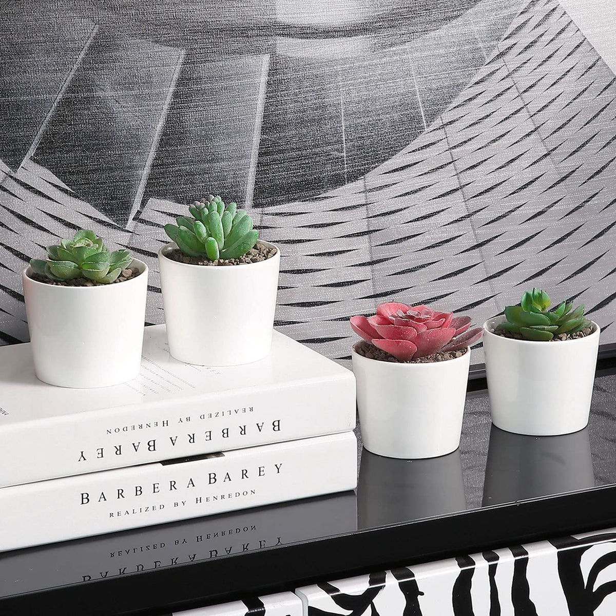 4 Piece White Ceramic Planter Pots M936547