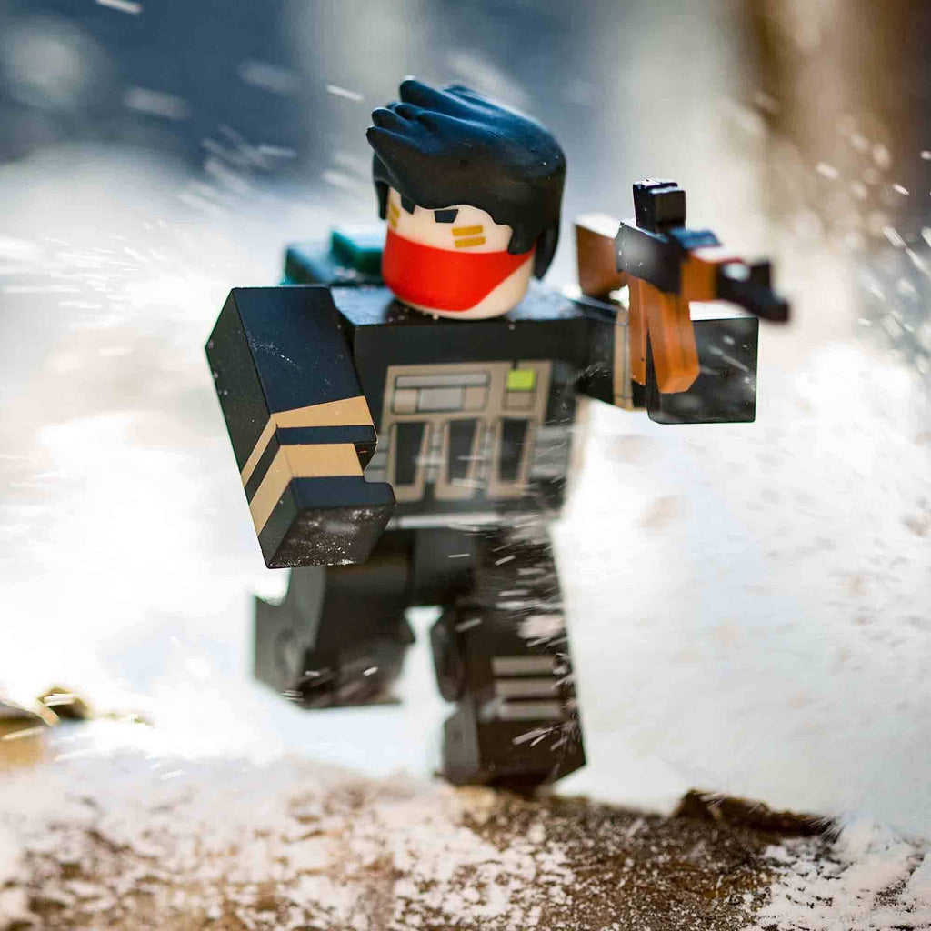 Bandit Figure J9310