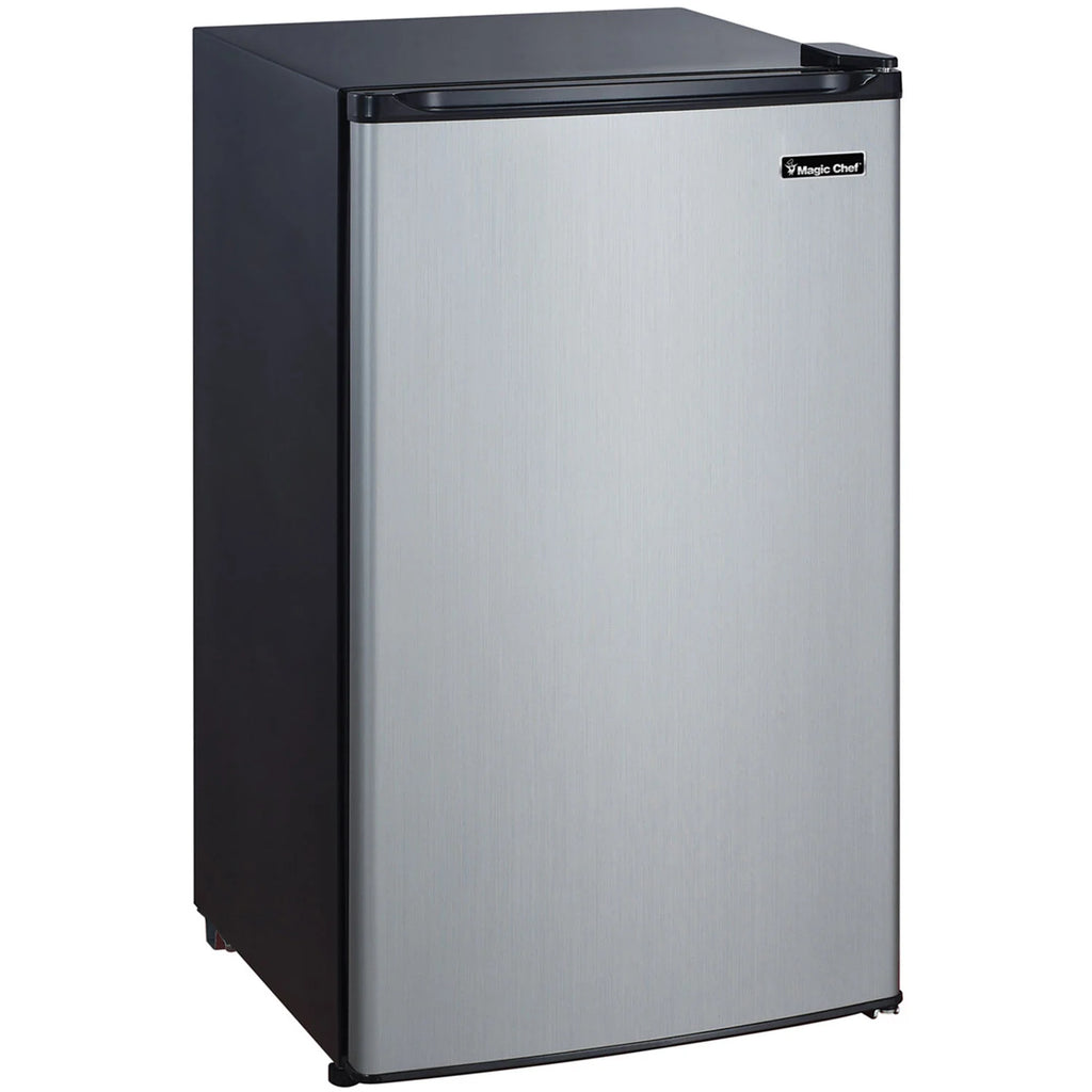 3.5 Cu Ft Mini Refrigerator with Freezer Q74517