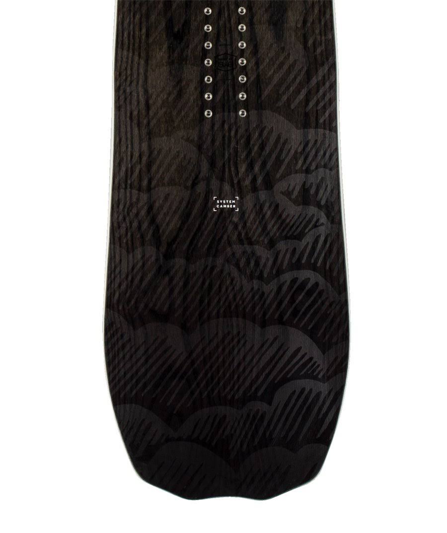 Bryan Iguchi Pro Camber Snowboard B8421