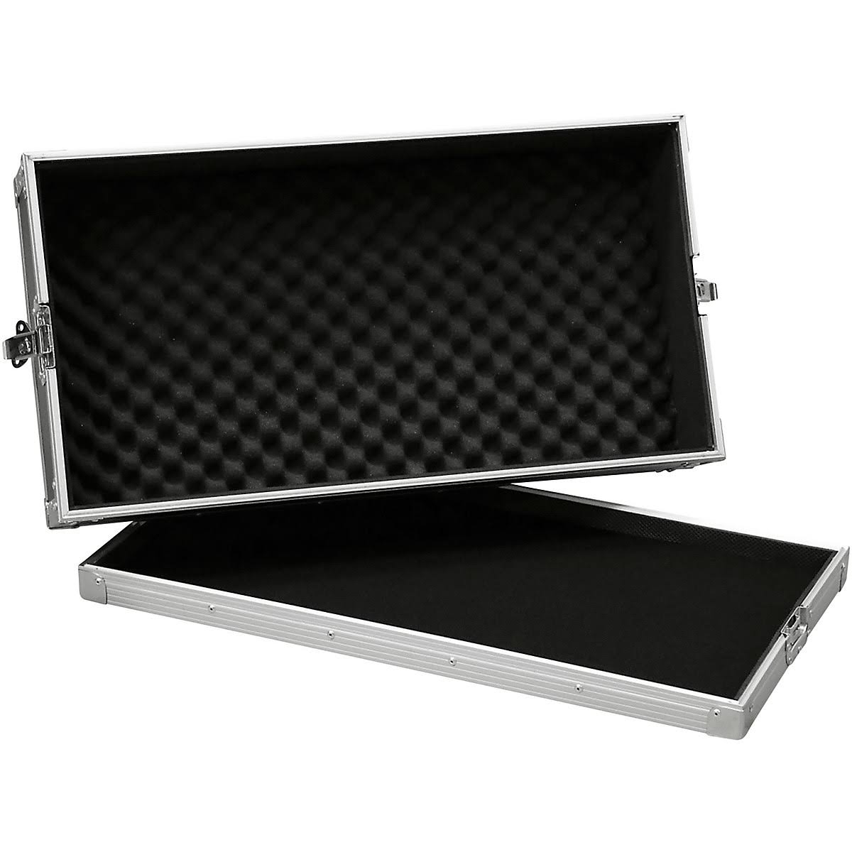 Black Tolex Pedalboard with ATA Case Y9731