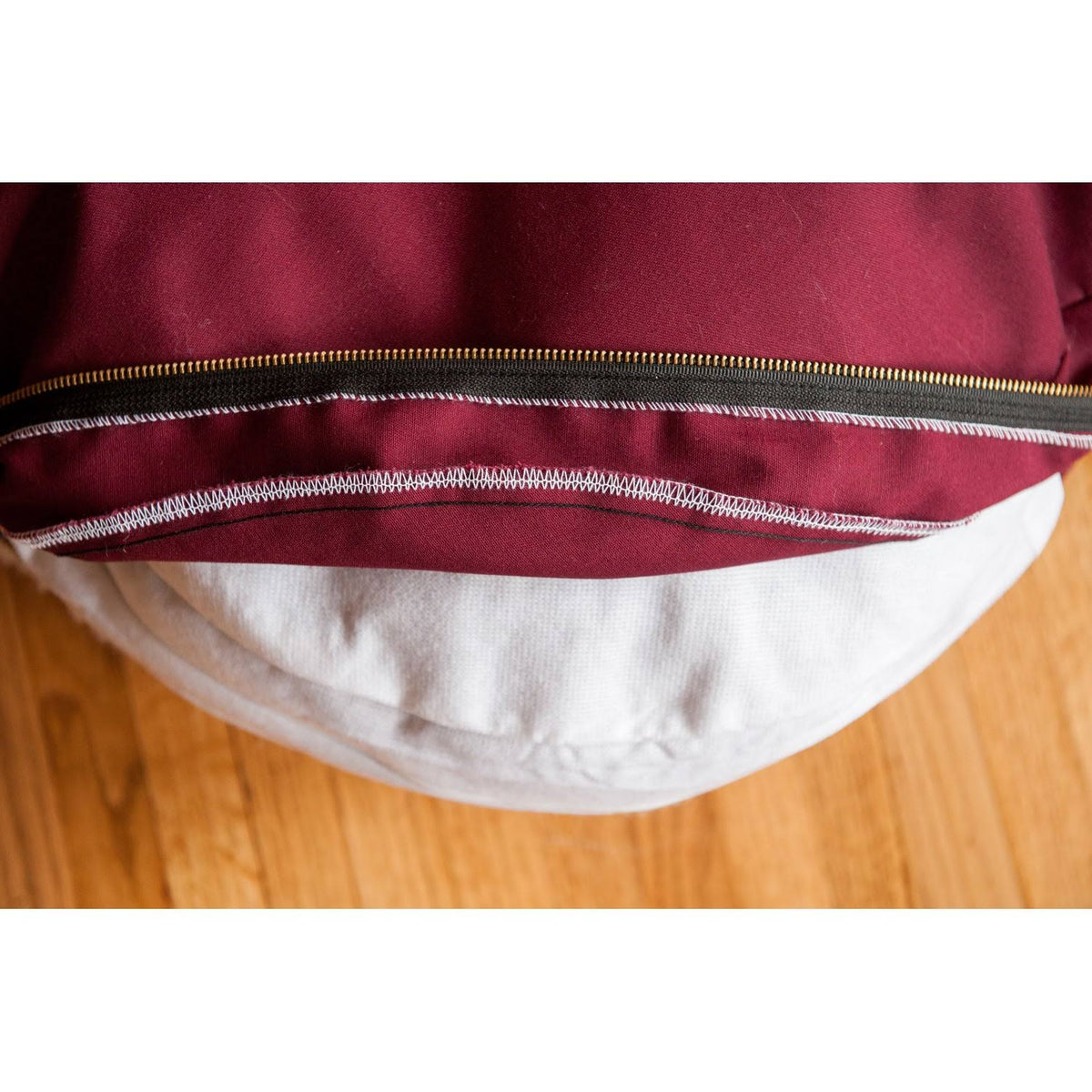 Large Olive Pet Bed U338