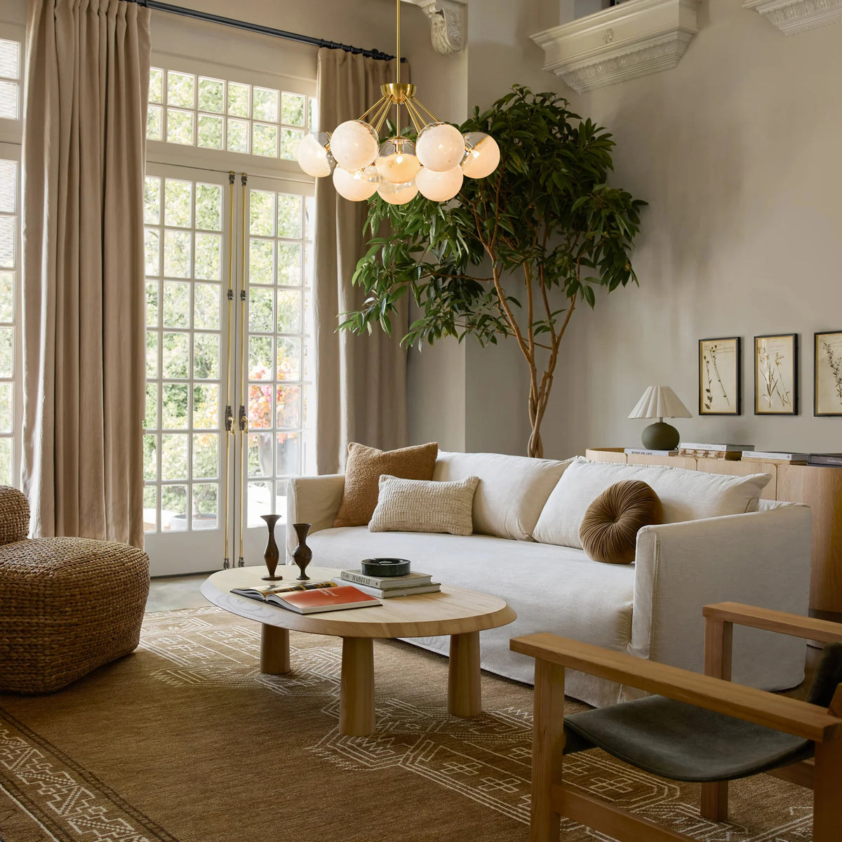 10-Light Dimmable Glass Globe Chandelier K80699