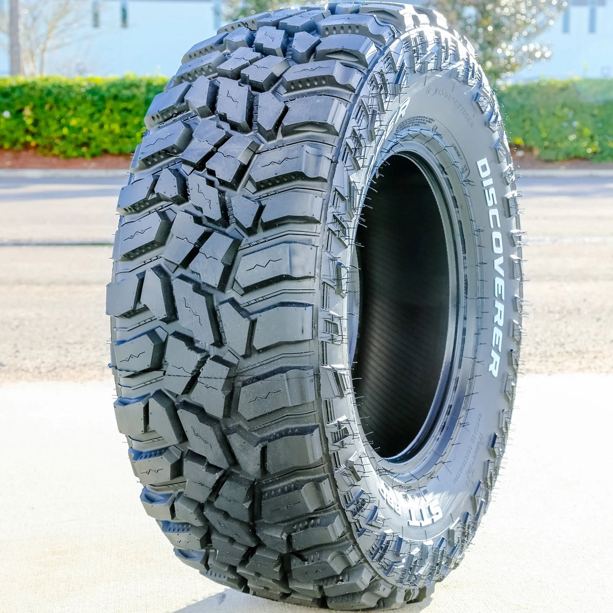 Mud Terrain Light Truck Tire B404019