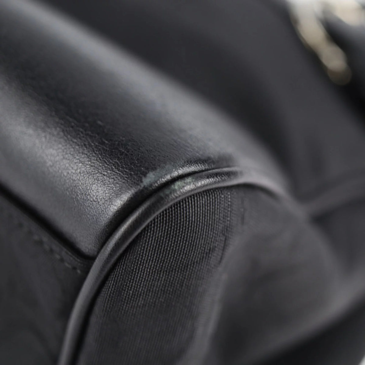 Pre-Owned Black Canvas Leather Shoulder Bag X59119